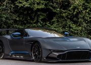 雷火电竞充值-绿茵场与地图上的裂痕，当姆巴佩爆发点燃巴黎，伊拉克用足球打穿佛罗伦萨的想象