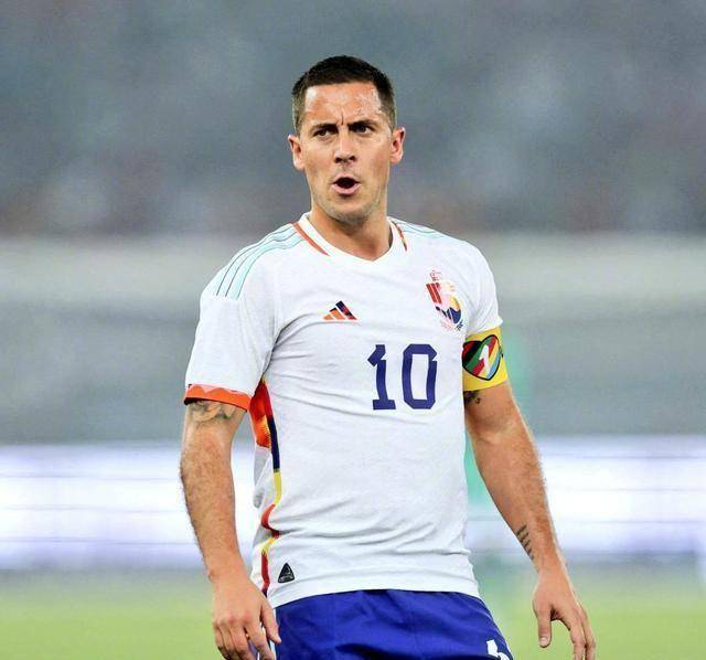 阿扎尔接受手术伤病恢复进展缓慢 阿扎尔接受手术伤病恢复进展缓慢