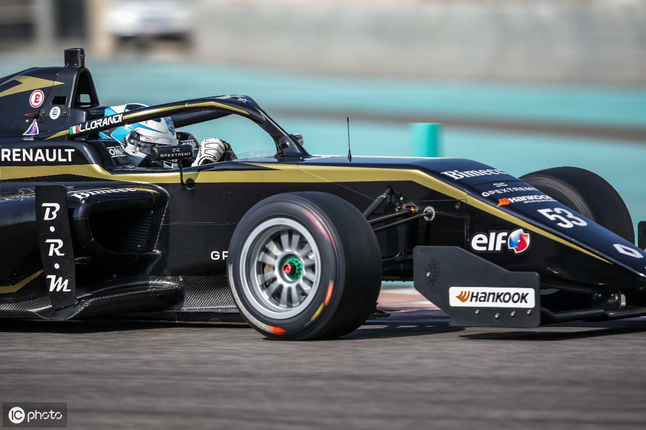 雷诺车队横扫红牛二队,塞恩斯关键制胜的简单介绍 雷诺车队横扫红牛二队,塞恩斯关键制胜的简单介绍