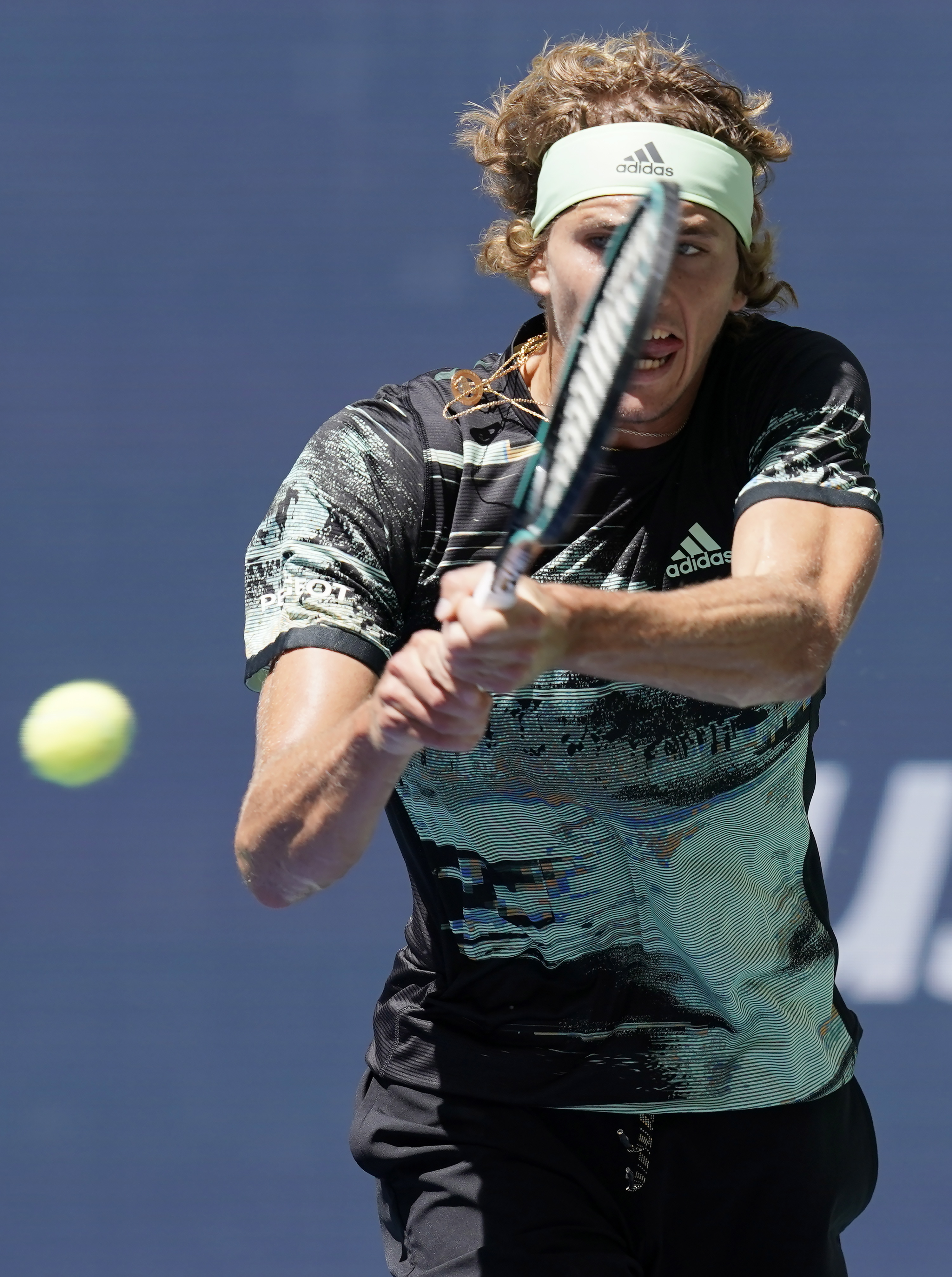 美网碾压戴维斯杯,兹维列夫高光表现 美网碾压戴维斯杯,兹维列夫高光表现