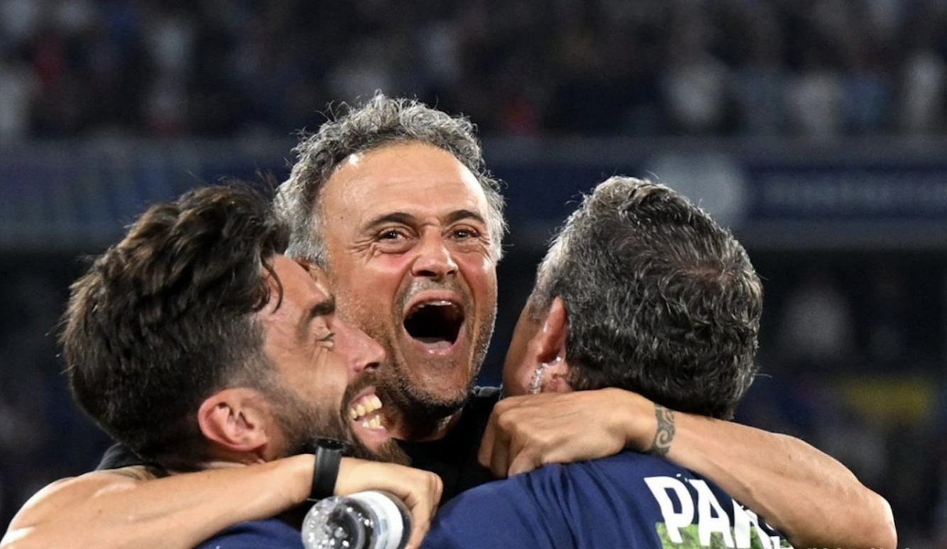 AC米兰轻取瑞典，卡塞米罗统治全场